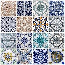 Dettaglio Delle Tradizionali Piastrelle Azulejos Dalla Facciata Della Vecchia Casa A Lisbona Portogallo Piastrelle Lisbona Adesivi Murali