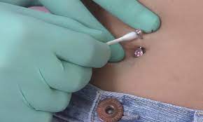 7 Tips To Clean Your Belly Button Piercing