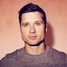 Stream Walker Hayes