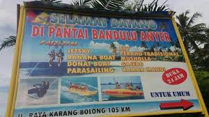 Selain itu wisata pantai adalah pilihan berlibur yang menyenangkan. Pantai Umum Bandulu Anyer Serang Banten Pantai Anyer Bandulu