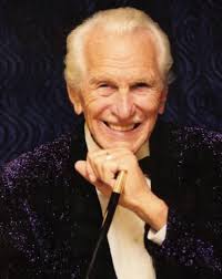 Crayton Cove gallery welcomes John Calvert