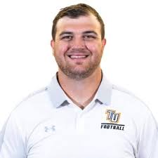 Coach Reed Smith (@CoachSmith52)