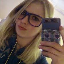 annabelle hoffman (@annabellenicol)