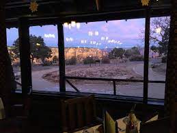 With its location right off the rim trail and easy access to canyon vistas, you'll enjoy tasty fare alongside. Hausratversicherungkosten Best Ideas El Tovar Dining Room Collection 5983