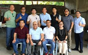 I hosted a gathering with the mayors from the Kinto Distrito to discuss  matters that will further strengthen collaboration and partnership in local  governance. The day was made even more special as