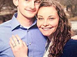 Jackie Runyan's Instagram, Twitter & Facebook