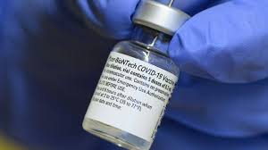 Der wirkstoff von biontech/pfizer kommt dabei auf wirksamkeitswerte von mehr als 90 prozent. Biontech Pfizer Impfstoff Schutzt Vor Coronavirus Mutation Br24