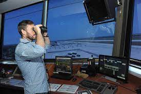 What Does An Air Traffic Controller Do How To Become An Traffic Controller