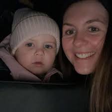 Does anyone do gel/BIAB nails from home or work mobile and have  availability in the evenings next week or Saturday morning? 🤗