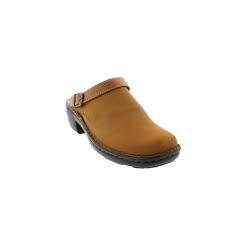 The fully adjustable strap provides the perfect fit and comfort. Josef Seibel Betsy 95920 21295 Tan Nubuck Womens Clogs Rogerson Shoes