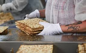 Treize Hopitaux Defient L Interdiction Du Pain Leve A Pessah The Times Of Israel