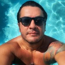 Oscar Concha's Instagram, Twitter & Facebook