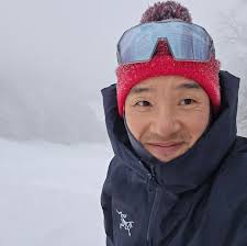 Does anyone know of an opportunity to trek into Lukla rather than flying  in? In December i am looking in to driving from Kathmandu (with my guide)  and getting somewhere to have