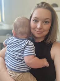 Essie Mitchell urges people to ask for breast cancer 'triple test' after  stage 4 diagnosis