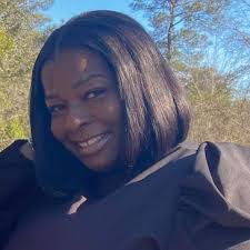 Erica Maple's Instagram, Twitter & Facebook