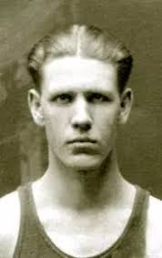 Jerry Mell's Instagram, Twitter & Facebook