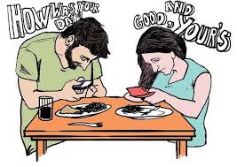 Resultado de imagen para imagenes de personas aferradas a su celular
