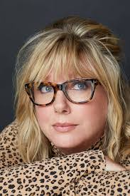 Dana Charette's Instagram, Twitter & Facebook