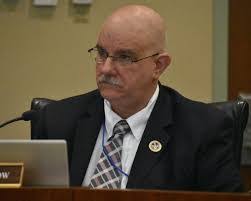 Leonard Hall's Instagram, Twitter & Facebook