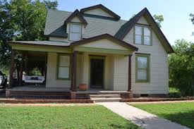 Ave J San Angelo Tx 76903 221 995 Listing 85763 See Homes For Sale Information School Districts Neighborhoods In San Ange House Styles House Mansions