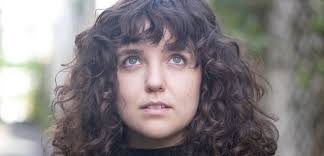 Üç kadın tek beden çok ses