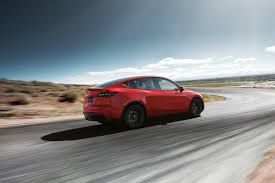 Tesla Model Y Onthuld Alles Wat U Moet Weten Over De Elektrische Crossover Activlease