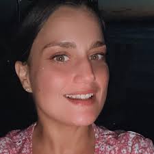 Ashley Aresco's Instagram, Twitter & Facebook