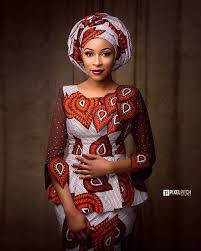 Hausa Belles Love For Ankara Is Epic See Their Gorgeous Ankara Styles Wedd African Fashion Designers Latest African Fashion Dresses African Fashion Dresses