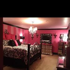 Black And Pink Room Victoria Secret Room Where Was This When I Was In High School Who Cares I Still Want It Pink Bedroom Walls Bedroom Makeover Pink Bedroom For Girls
