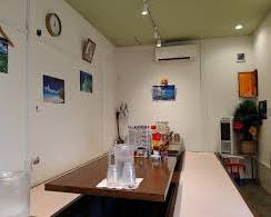 interior of Miyako Soba SAIGA Naha Tsuboya storeの画像