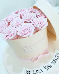 Birthday Cakes For Ladies In Nigeria 2 053 Gostos 1 Comentarios No 1 Nigerian Cake Blog Cakebakeoffng No Instagram Beautiful Flower Box Cake Birthday Cake With Flowers Cake Blog Box Cake