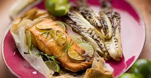 Recette De Papillote De Saumon Legere Aux Endives Grillees Et Au Citron Vert Recette Papillote Recette Poisson En Papillote Alimentation