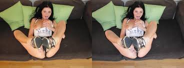 Big-titted slut with high heels licking her own boobs from 3D Sex Planet