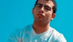 Arquitecto de 26 años": el perfil de Tinder con el que César Sena conoció a  Cecilia Strzyzowski