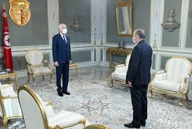 ونشر التلفزيون التونسي صورا حصرية للرئيس قيس سعيد وسط حشود المحتفلين. Ù…Ø¹Ø§ Ù„Ø¯Ø¹Ù… Ø§Ù„Ø±Ø¦ÙŠØ³ Ù‚ÙŠØ³ Ø³Ø¹ÙŠØ¯ Home Facebook