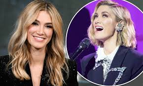 Reason Why Singer Delta Goodrem Was Brutally Snubbed From This Year S Aria Awards Nominations Daily Mail Online 29.06.2017 · delta fox's performance in the league of legends na lcs is bad.