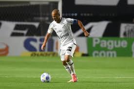 Resultados ao vivo do santos (e grátis transmissão de video em directo online), escalação com tabela e resultados. Lucas Braga Elogia Volume De Jogo Do Santos Mas Alerta Nao Adianta Nada Se Nao For Convertido Em Gols Gazeta Esportiva