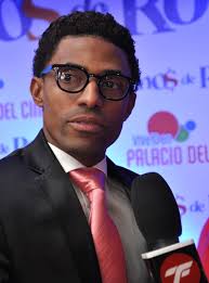 Fausto Mata's Instagram, Twitter & Facebook