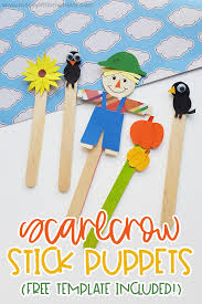 While this is a very classic way to teach you how to make a scarecrow face on a craft, there are tons of options out there. Scarecrow Craft Popsicle Stick Puppets Messy Little Monster