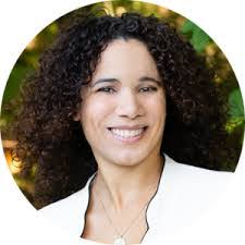 Lorna Bauer's Instagram, Twitter & Facebook