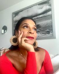 So happy to be home in Miami... even if just for 12 hrs 😁 Congrats to my  favorite hip hop group of all times for their induction into the rock n roll