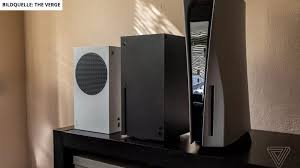 Power your dreams with us! Tester Zeigen Die Riesige Ps5 Im Vergleich Mit Xbox Series X