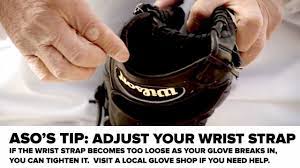 The wrong way to break in a baseball glove. Breaking In A Middle Infield Baseball Glove Youtube