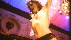 Naked Helena Bonham Carter in Dancing Queen < ANCENSORED
