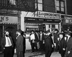 Ess Bentch Opens 2nd Location In Brooklyn Yeahthatskosher