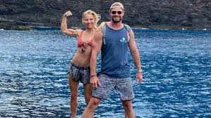 She is married to australian actor chris hemsworth elsa's maternal grandparents were mircea medianu, an actor, and roza/rosa pataky. Como Los Biceps De Elsa Pataky Se Han Vuelto Mas Virales Que Los De Su Marido Chris Hemsworth Telva Com