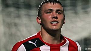 Mark warburton, the brentford manager, was full of praise for stuart dallas after his two sublime strikes ensured victory over fulham, their west london rivals.dallas fired his seventh and eighth. Dallas Is Handed New Brentford Contract West London Sport