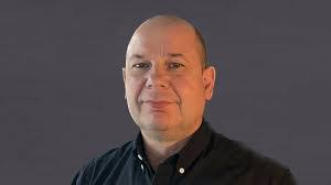 Jon Cummins's Instagram, Twitter & Facebook