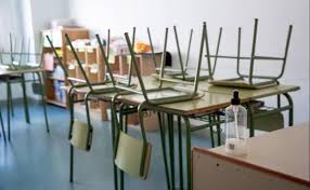 La noción de cuarentena tiene varios usos. La Junta Pone En Cuarentena Una Nueva Aula En Ponferrada Leonoticias