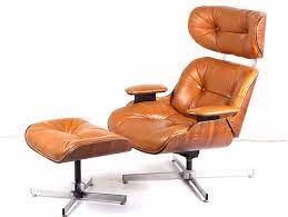 This one was made by selig (not sure what the relationship was to plycraft but the chairs are. Selig Mid Century Leather Lounge Chair Eames 1960